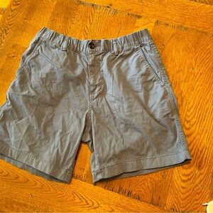 Bearbottom men’s gray flat front size M 7” shorts, excellent condition.